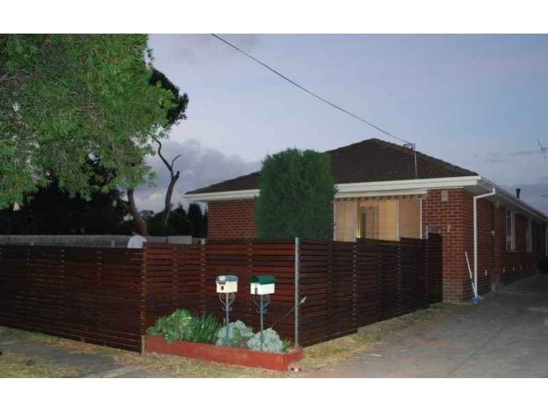 1/62 John Street, Glenroy VIC 3046