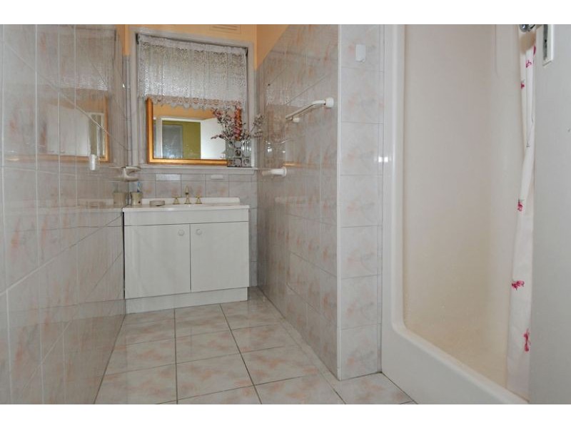 459 Barry Road, Dallas VIC 3047