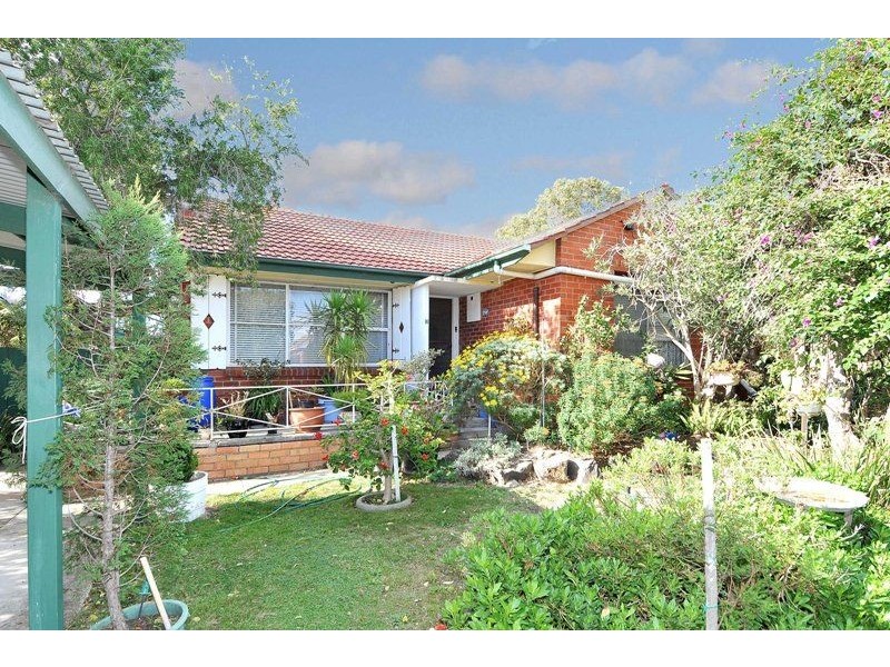 16 Berry Street, Fawkner VIC 3060