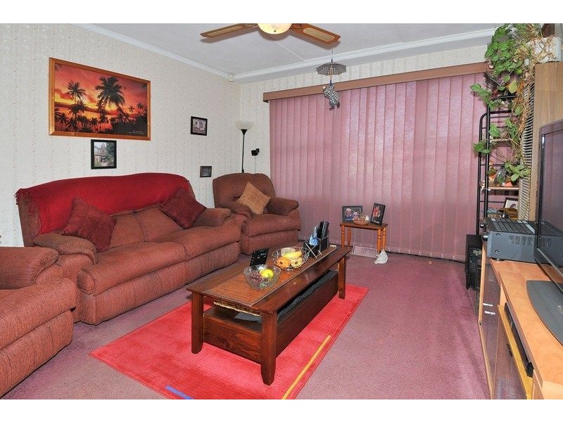 11 Ouyen Court, Dallas VIC 3047