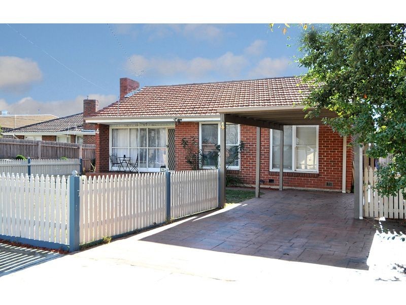 1/4 Ash Court, Glenroy VIC 3046