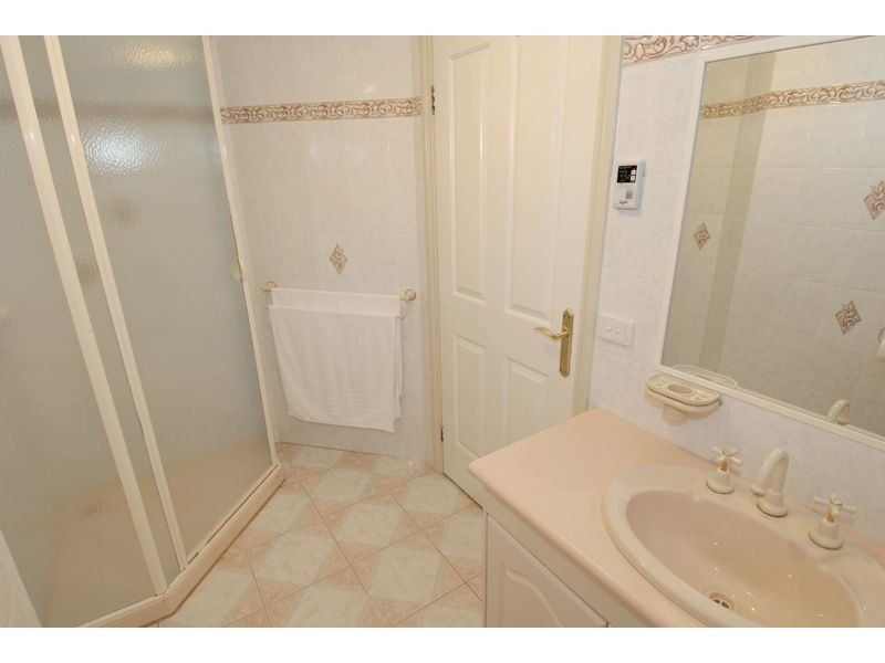 3 Esperanto Court, Oak Park VIC 3046