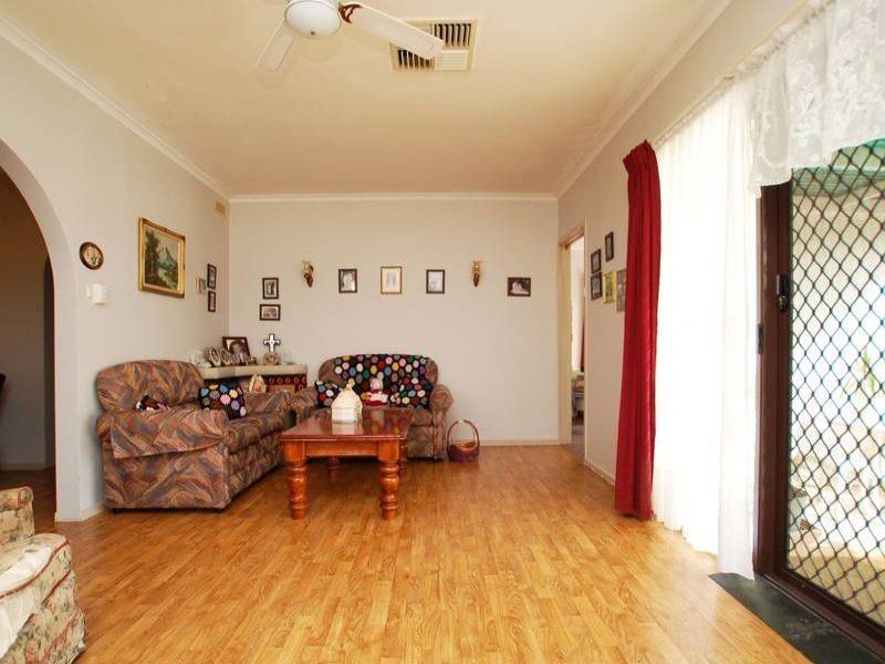 1 Davey Court, Broadmeadows VIC 3047