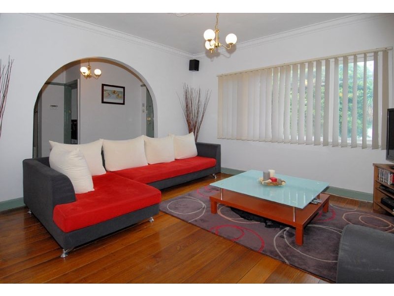 728 Pascoe Vale Road, Glenroy VIC 3046