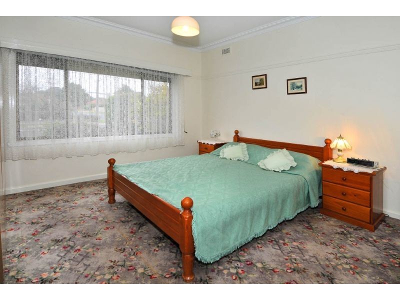 36 Trevannion Street, Glenroy VIC 3046