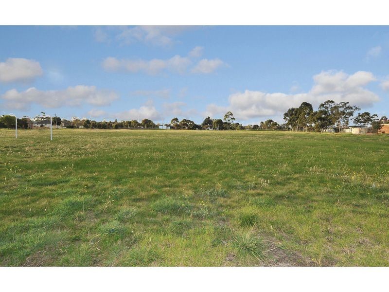 36 Trevannion Street, Glenroy VIC 3046