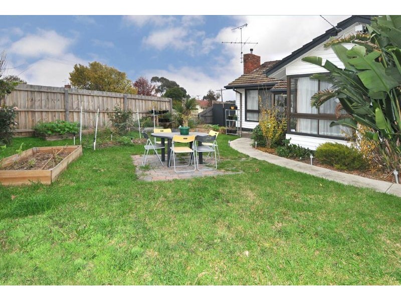 13 Bindi Street, Glenroy VIC 3046