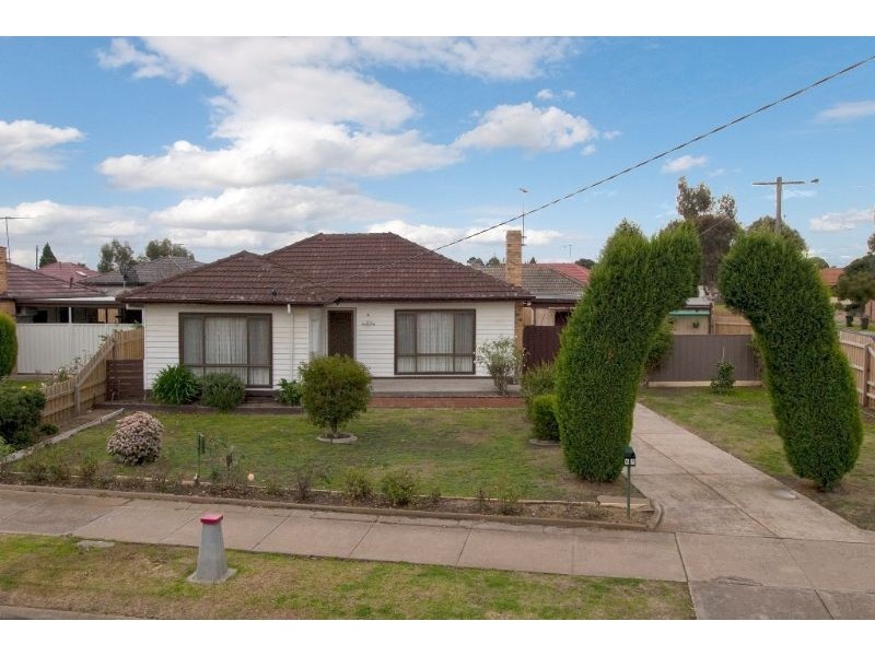 67 Domain Street, Hadfield VIC 3046
