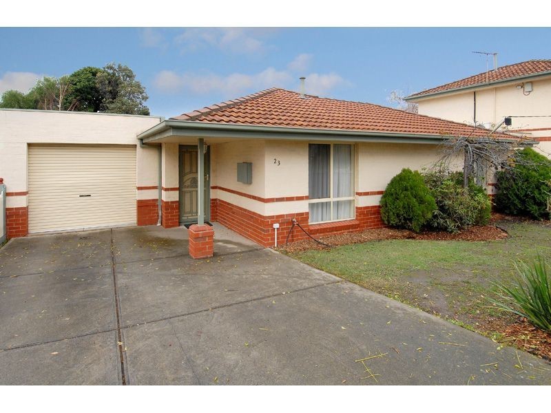 23 Apsley Street, Glenroy VIC 3046