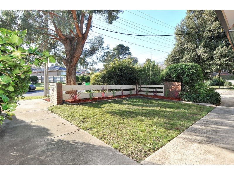 1/105 Vincent Street, Oak Park VIC 3046