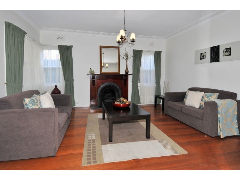 1 Nola Street, Coburg North VIC 3058