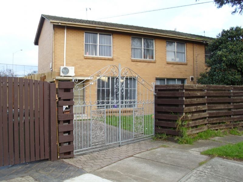 11 Oxley Street, Broadmeadows VIC 3047