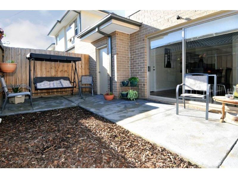 1/112 Daley Street, Glenroy VIC 3046