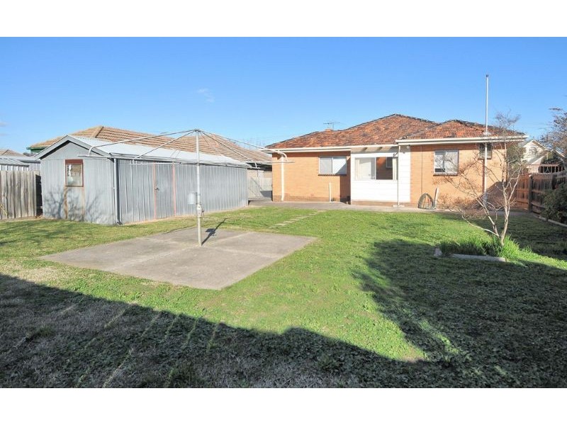20 Bedford Street, Hadfield VIC 3046