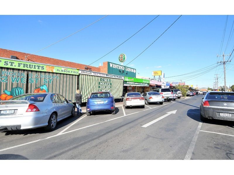 4 Caldwell Street, Glenroy VIC 3046