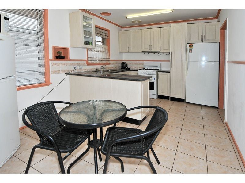 39 Morwell Crescent, Dallas VIC 3047