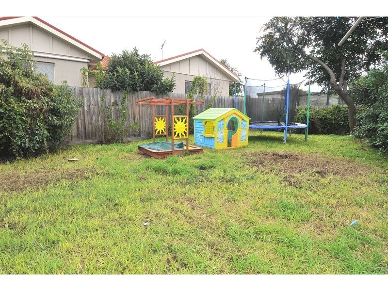 39 Morwell Crescent, Dallas VIC 3047