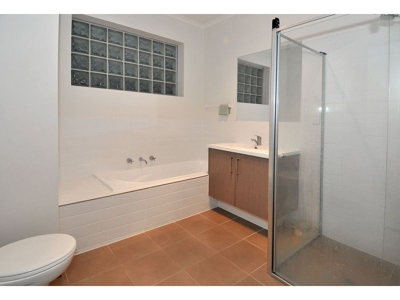 1/12 Hartington Street, Glenroy VIC 3046