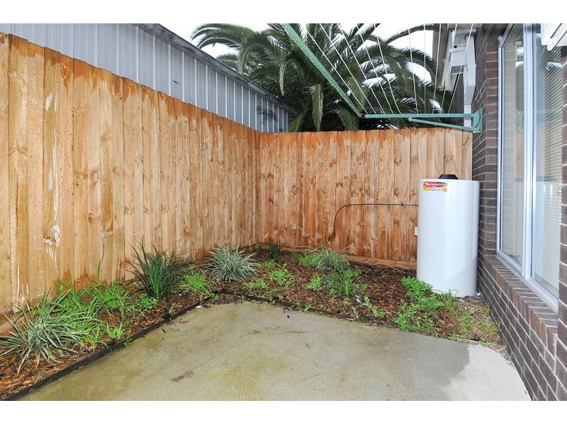 1/12 Hartington Street, Glenroy VIC 3046