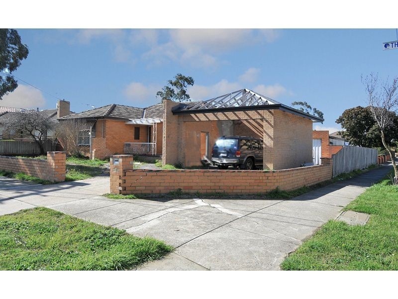 2 Thames Street, Hadfield VIC 3046