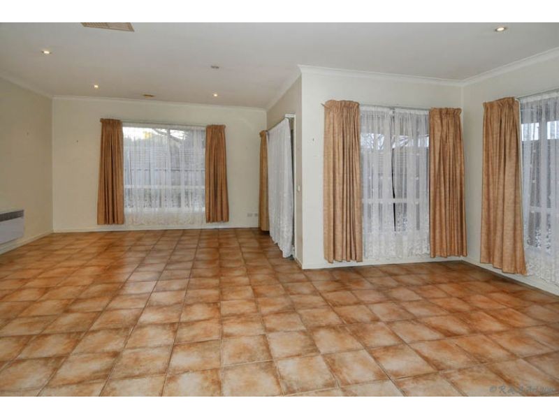4/180 Glenroy Road, Glenroy VIC 3046