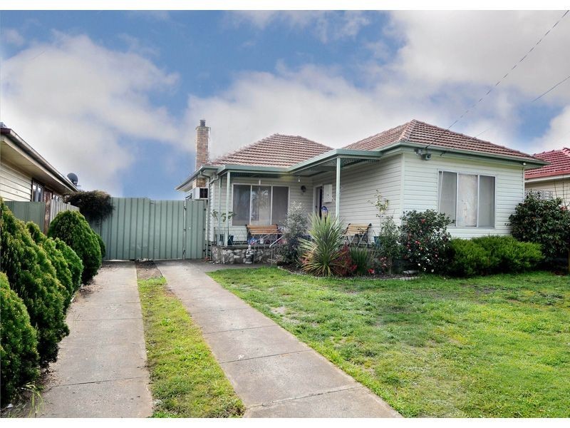 90 North Street, Hadfield VIC 3046
