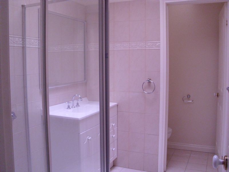 3/33 Clovelly Avenue, Glenroy VIC 3046