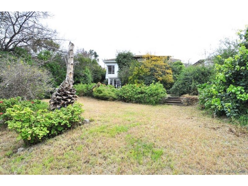 36 Xavier Street, Oak Park VIC 3046