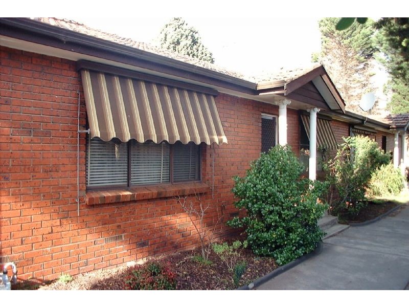 2/288 Wood Street, Preston VIC 3072