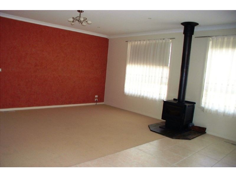 15 Terang Street, Dallas VIC 3047