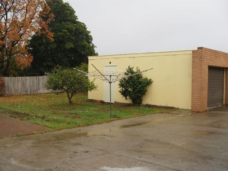 75 Victoria Street, Oak Park VIC 3046