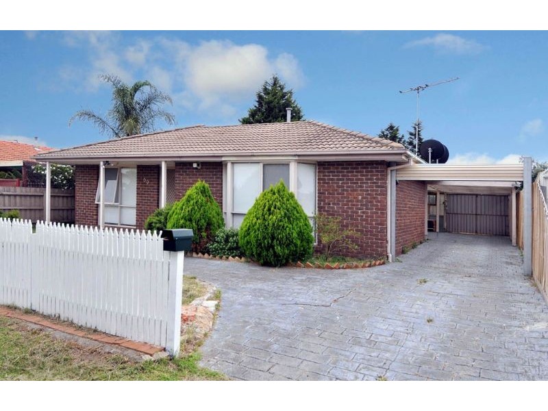 69 Bicentennial Crescent, Meadow Heights VIC 3048
