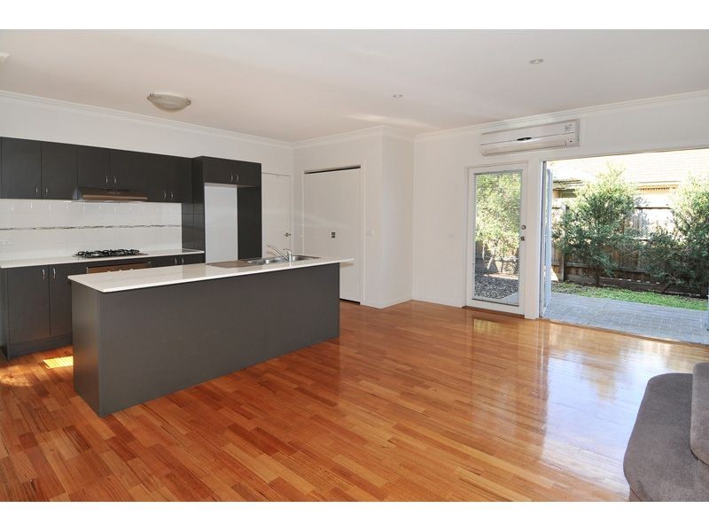 9/16 Pascoe Street, Pascoe Vale VIC 3044