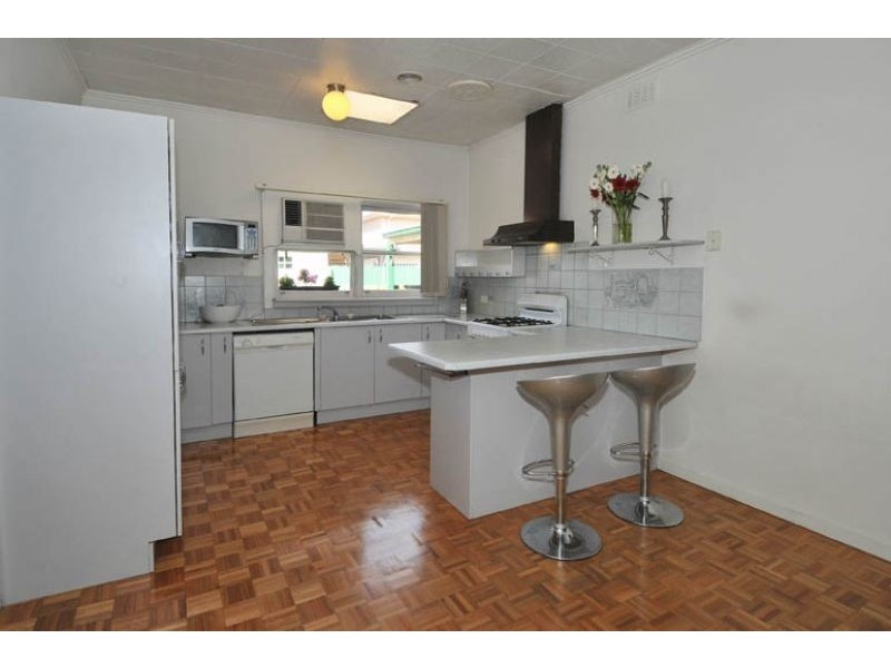 5 Barbara Street, Hadfield VIC 3046