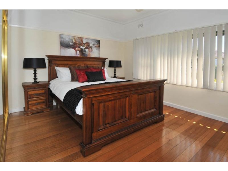 5 Barbara Street, Hadfield VIC 3046