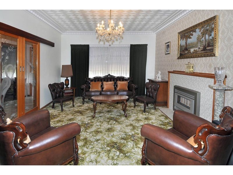 6 Everitt Street, Hadfield VIC 3046