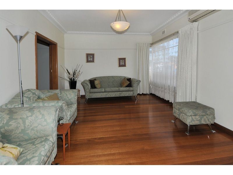 43 Dickinson Street, Hadfield VIC 3046