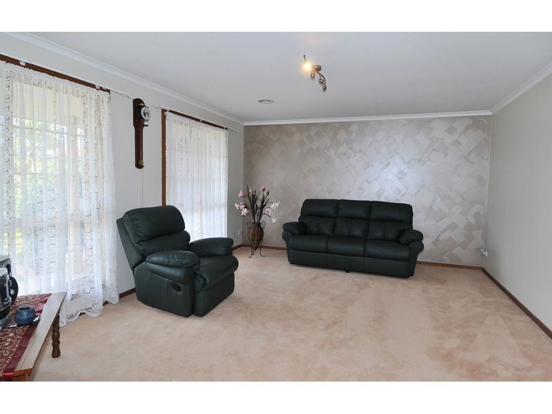 46 Gunbower Crescent, Meadow Heights VIC 3048