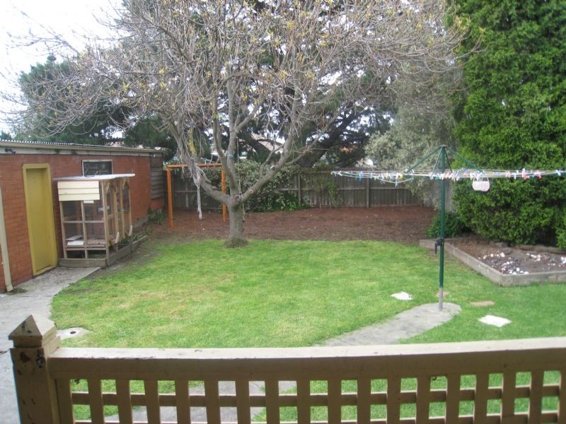 4 Edgar Street, Hadfield VIC 3046