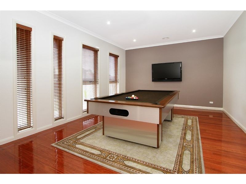 13 Barbara Street, Hadfield VIC 3046