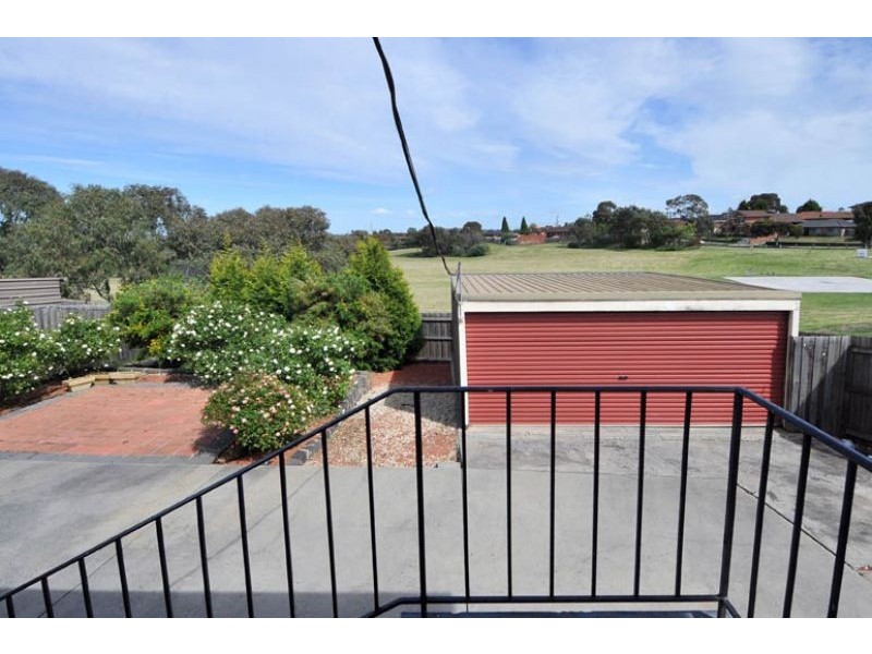37 Nathalia Crescent, Broadmeadows VIC 3047