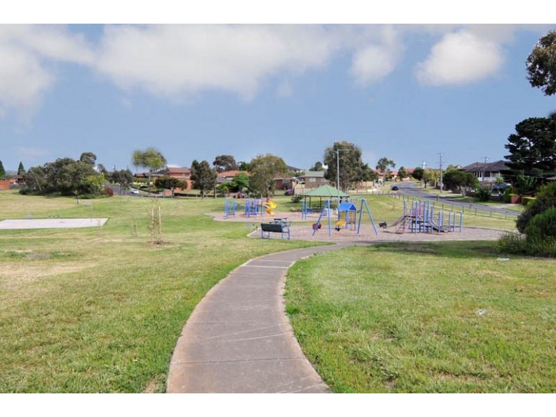 37 Nathalia Crescent, Broadmeadows VIC 3047