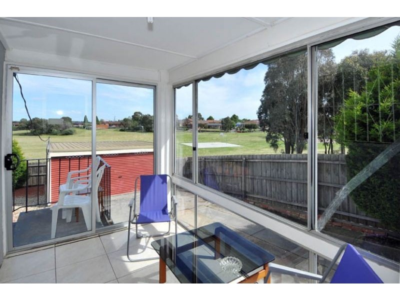 37 Nathalia Crescent, Broadmeadows VIC 3047