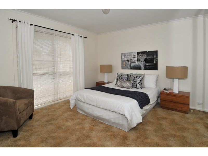 2/57 Morley Street, Glenroy VIC 3046