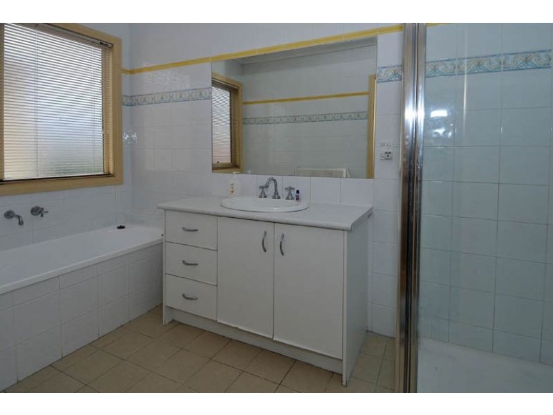 2/71 Northumberland Road, Pascoe Vale VIC 3044