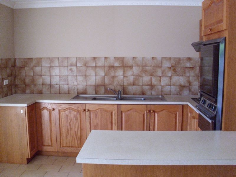 2/29 Prospect Street, Glenroy VIC 3046