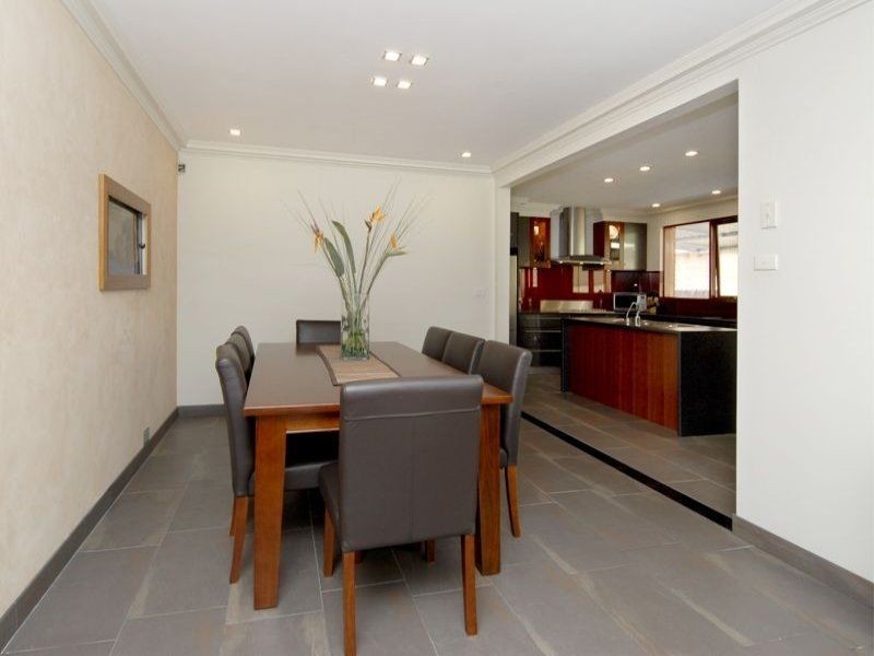 2 St Agnes Court, Glenroy VIC 3046