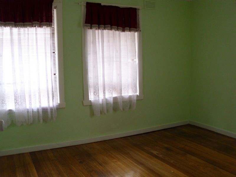 75 Justin Avenue, Glenroy VIC 3046