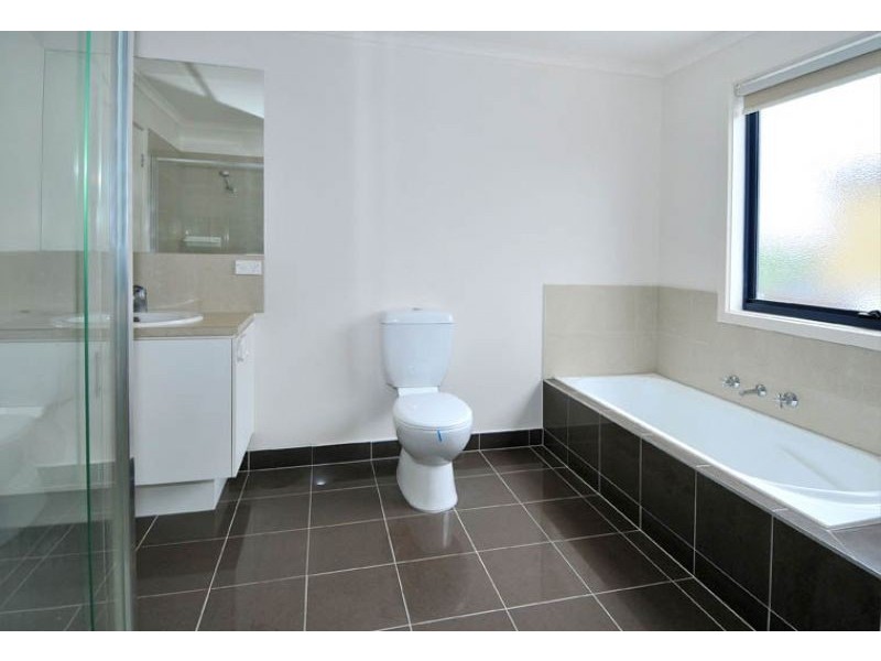 4/213 – 215 Camp Road, Broadmeadows VIC 3047