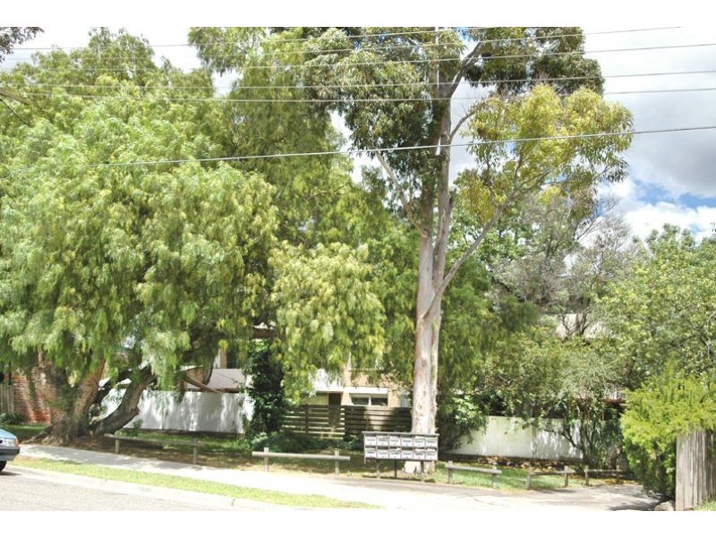 2/11 Currajong Street, Glenroy VIC 3046